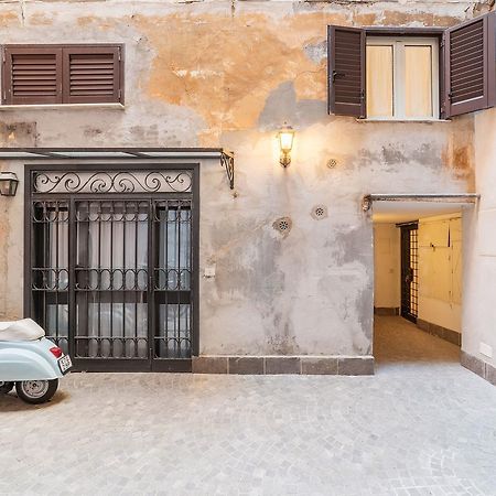 Sweet Little Suite Near Pantheon Rome Exterior photo